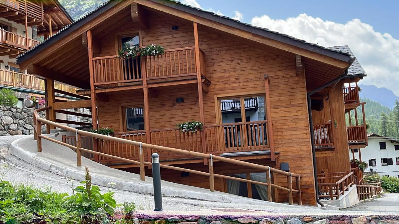 Alta Luce Mountain Lodge Gressoney-la-Trinité Εξωτερικό φωτογραφία